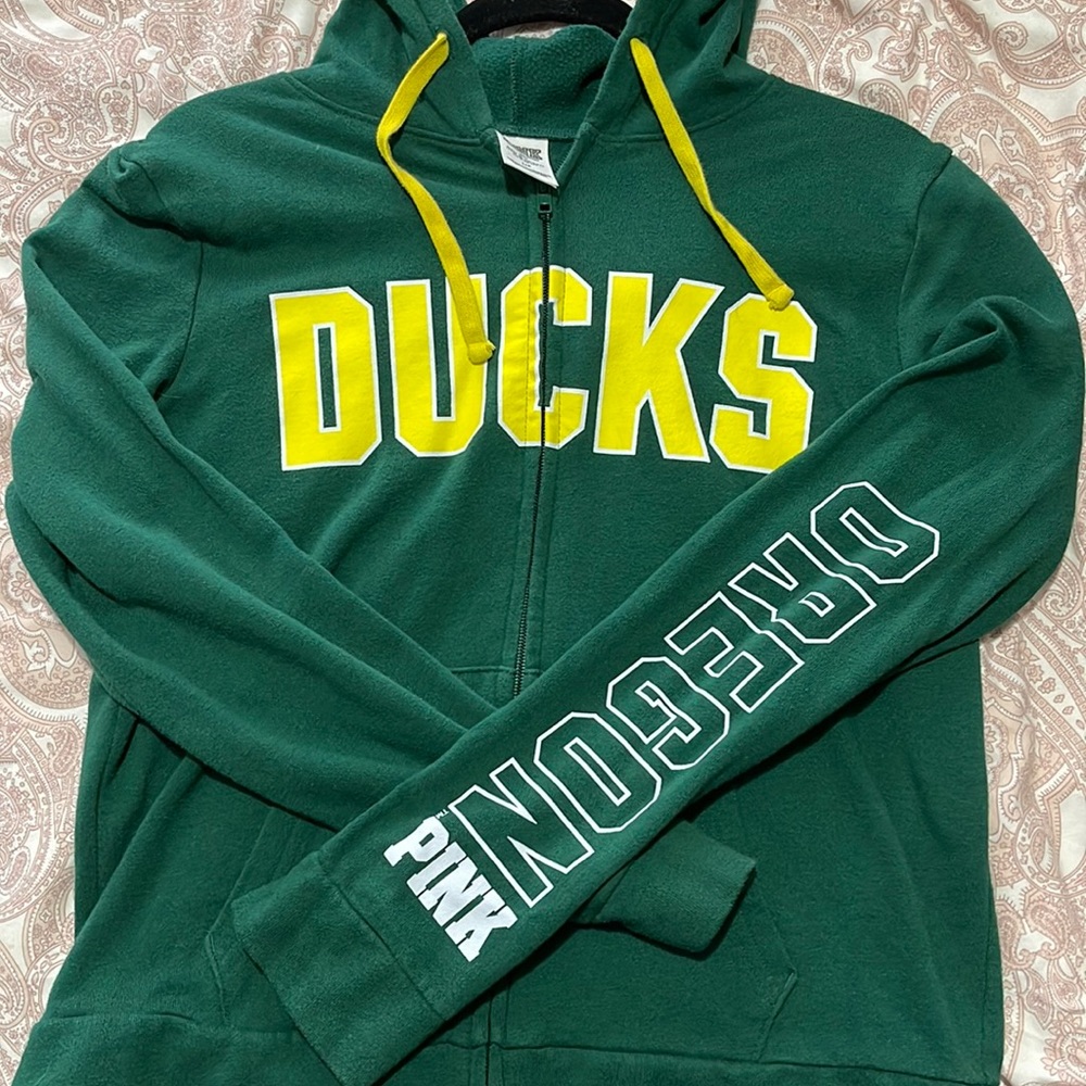 Victoria’s Secret PINK (5th and Ocean collab) zip-up Oregon Ducks sweater w/hood